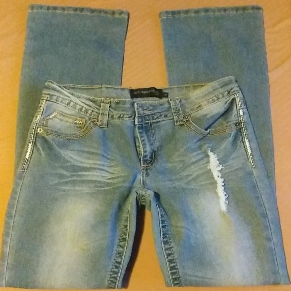 Jeans